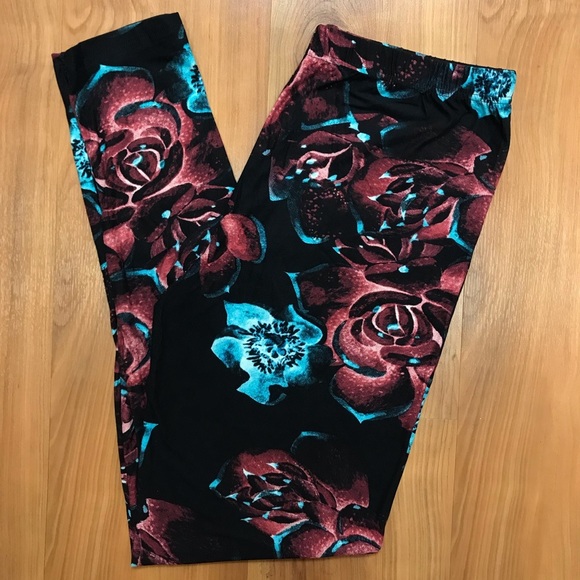RockNStyles Pants - Just In‼️Beauty & The Beast Roses 🥀 Leggings